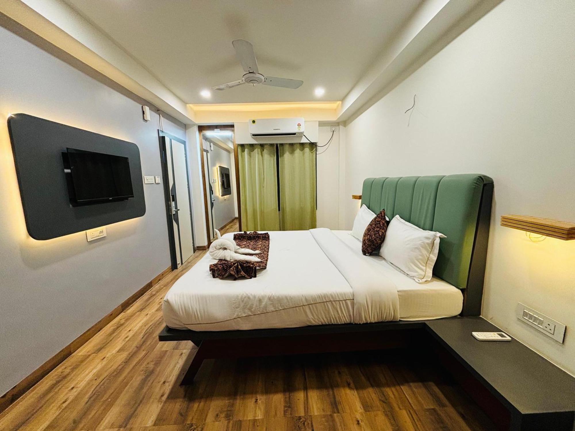 The Lavish Stay Varanasi Dış mekan fotoğraf