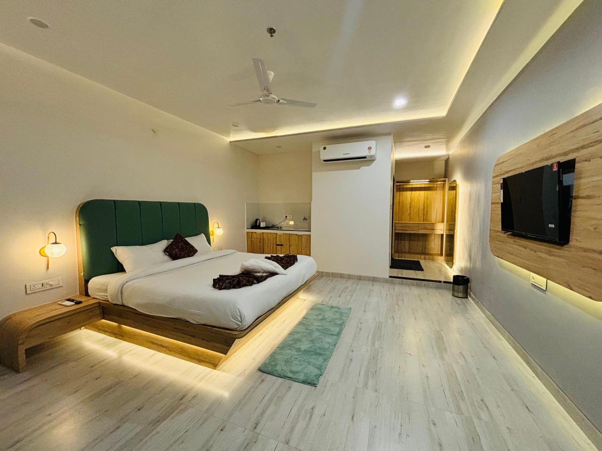 The Lavish Stay Varanasi Dış mekan fotoğraf