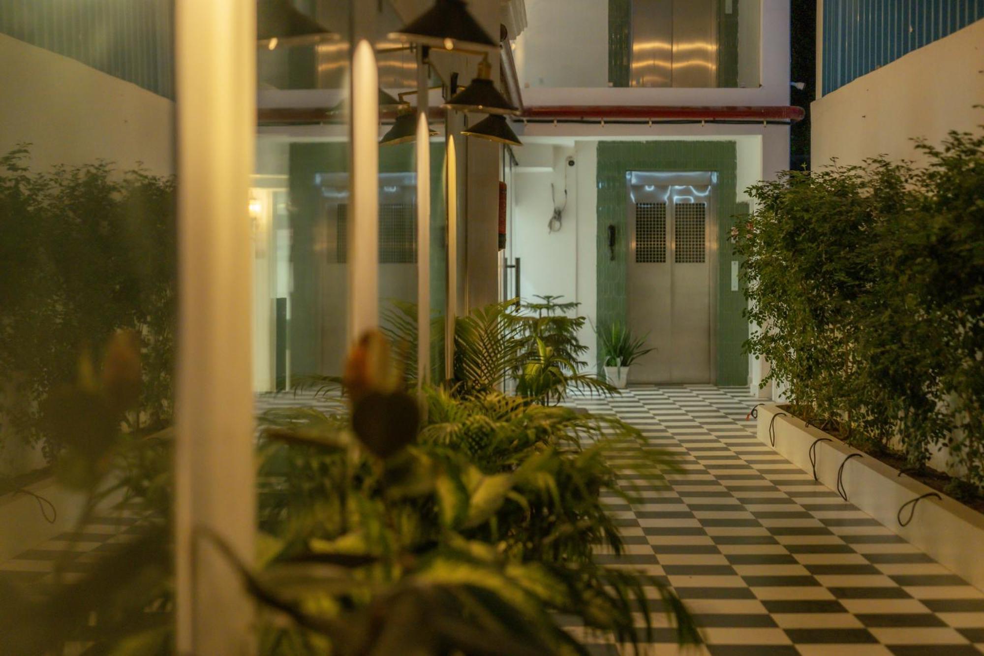 The Lavish Stay Varanasi Dış mekan fotoğraf