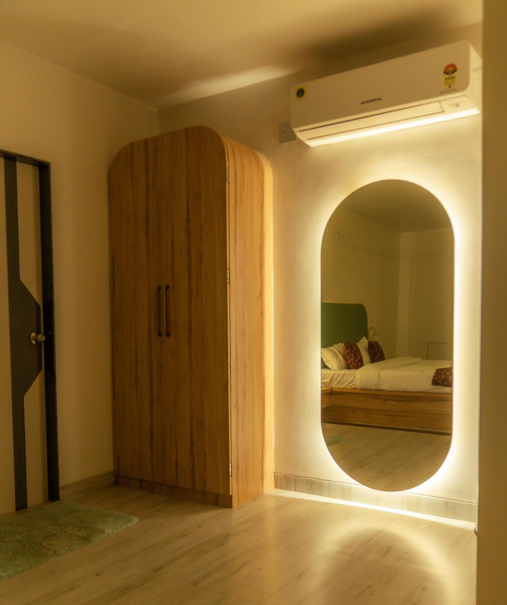 The Lavish Stay Varanasi Dış mekan fotoğraf