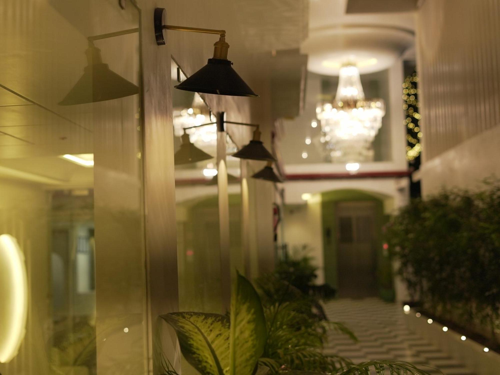 The Lavish Stay Varanasi Dış mekan fotoğraf